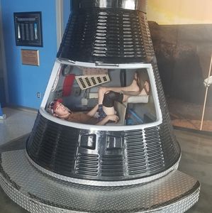 Meet your Posher, Lance